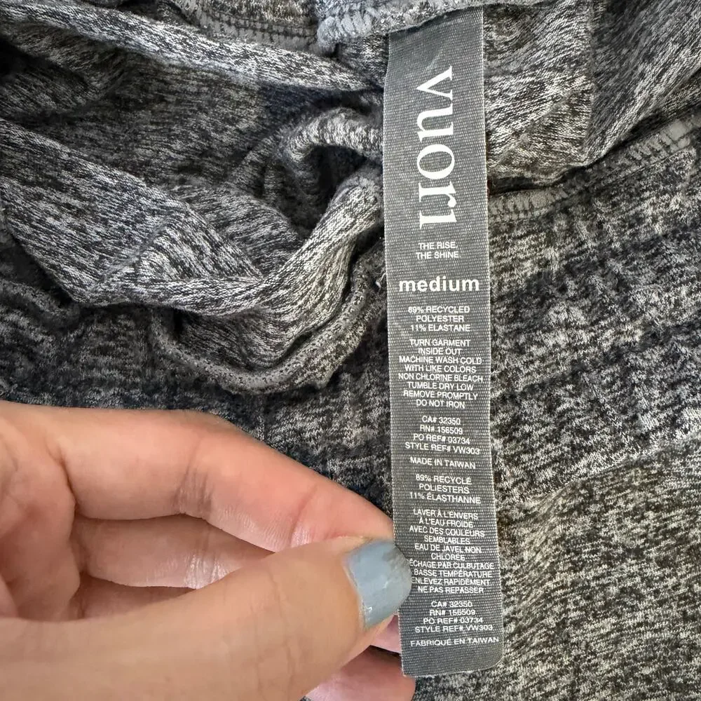 Vuori Performance Jogger Pants Heather Grey Women Size M DreamKnit VW303